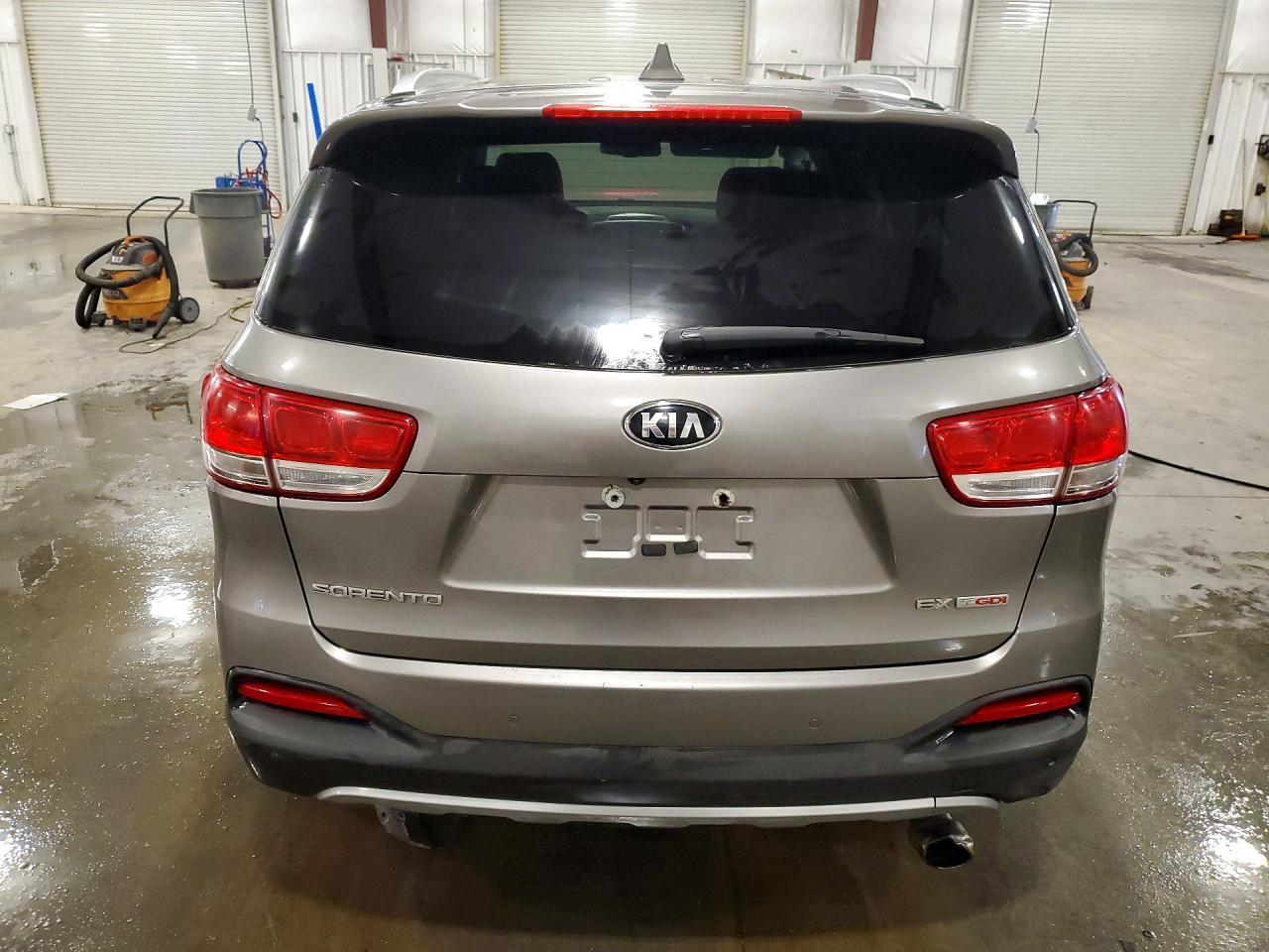 2017 KIA SORENTO