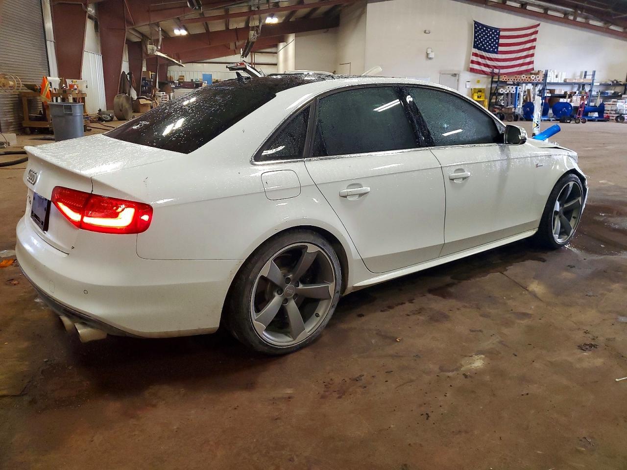 2014 AUDI S4