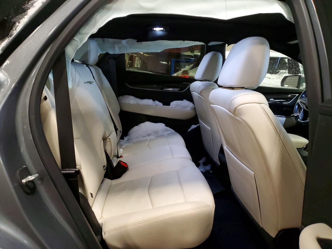 2021 CADILLAC XT5