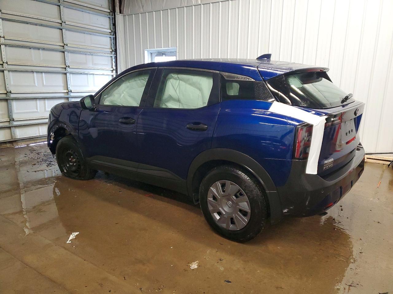 2025 NISSAN KICKS