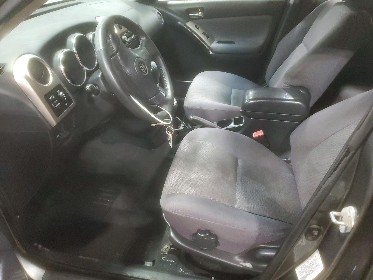 2004 TOYOTA COROLLA