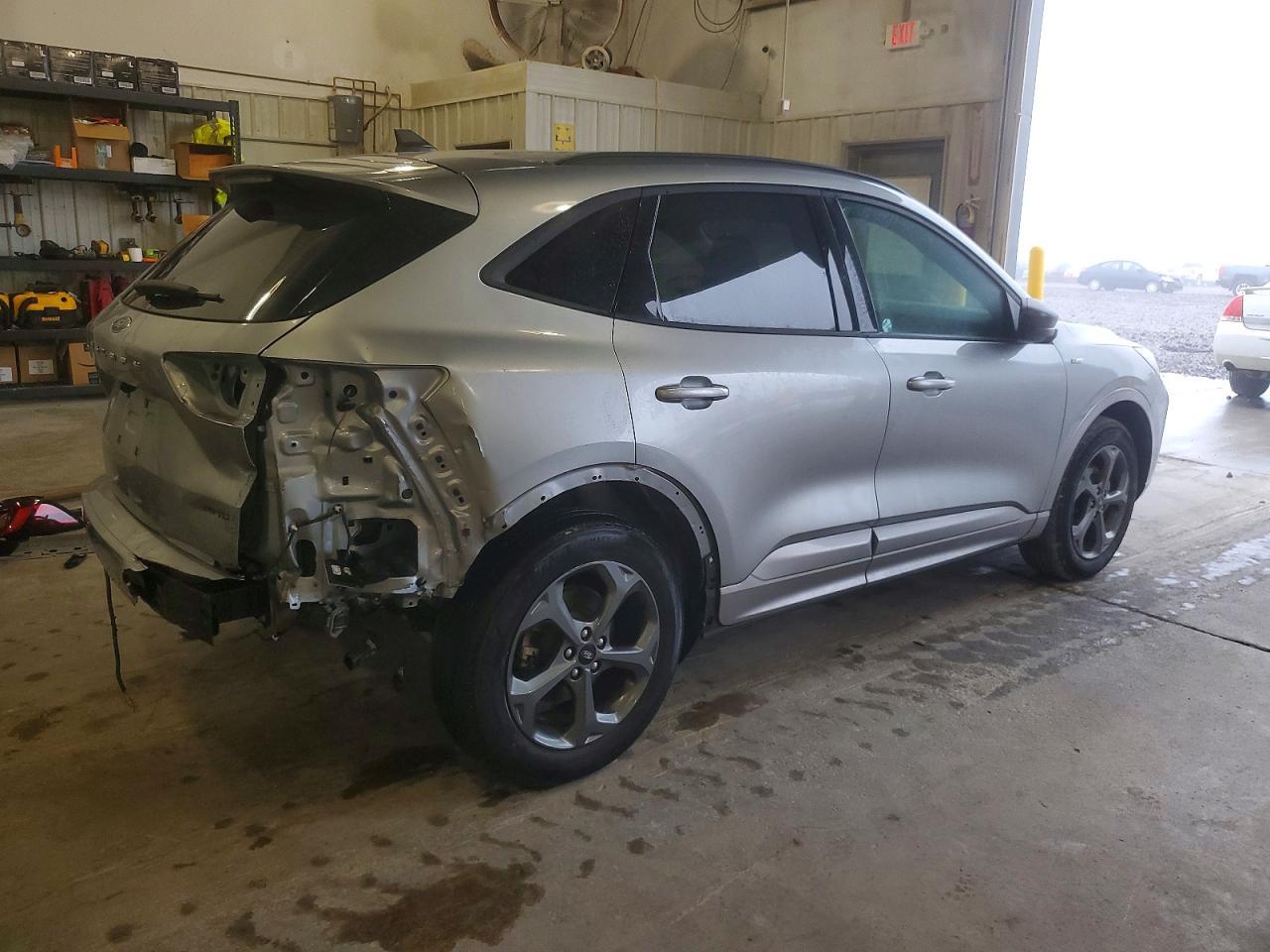 2023 FORD ESCAPE