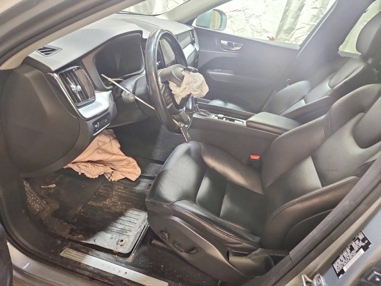 2018 VOLVO XC60