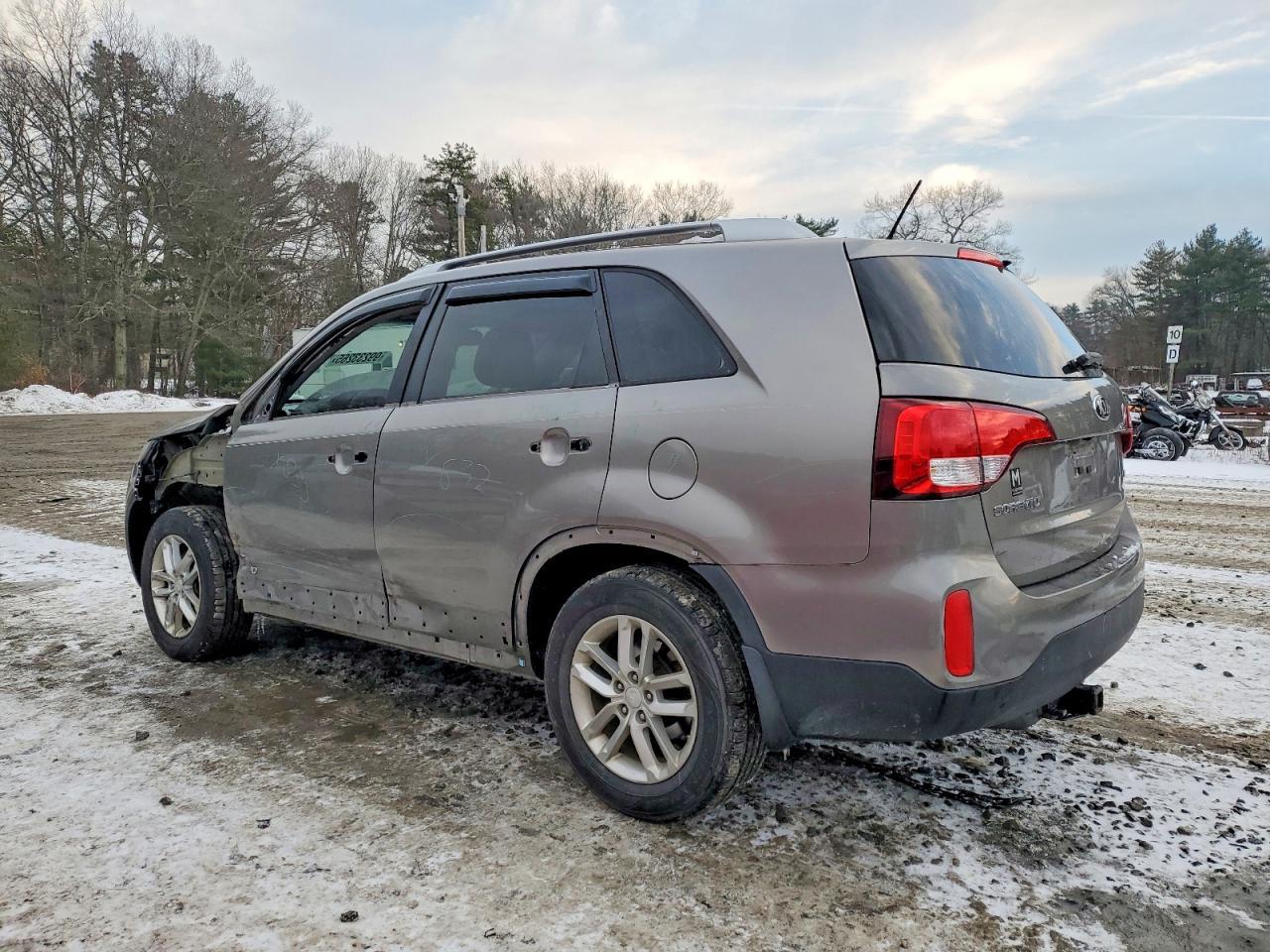 2015 KIA SORENTO