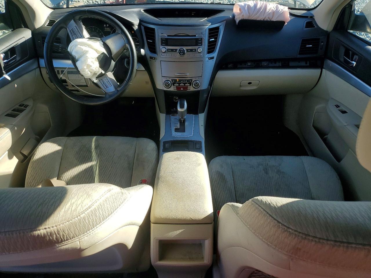 2010 SUBARU Outback