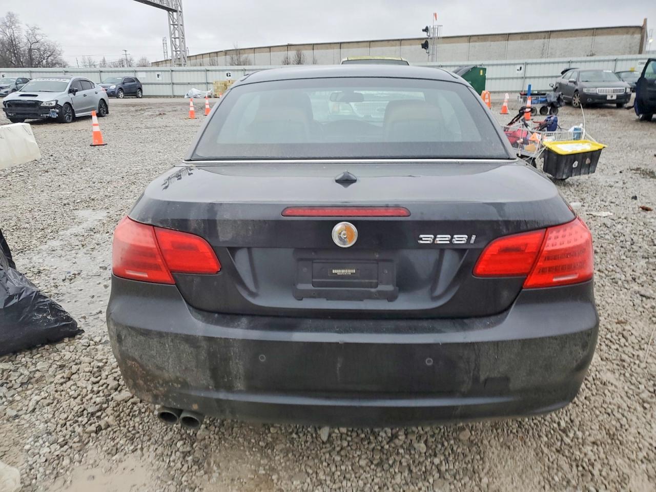 2013 BMW 3 SERIES