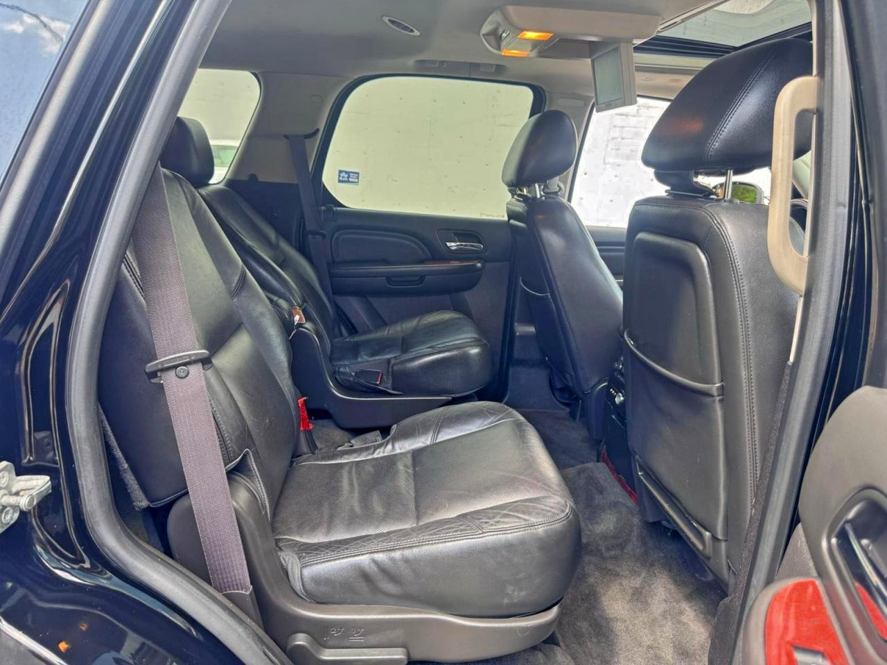 2012 CADILLAC ESCALADE