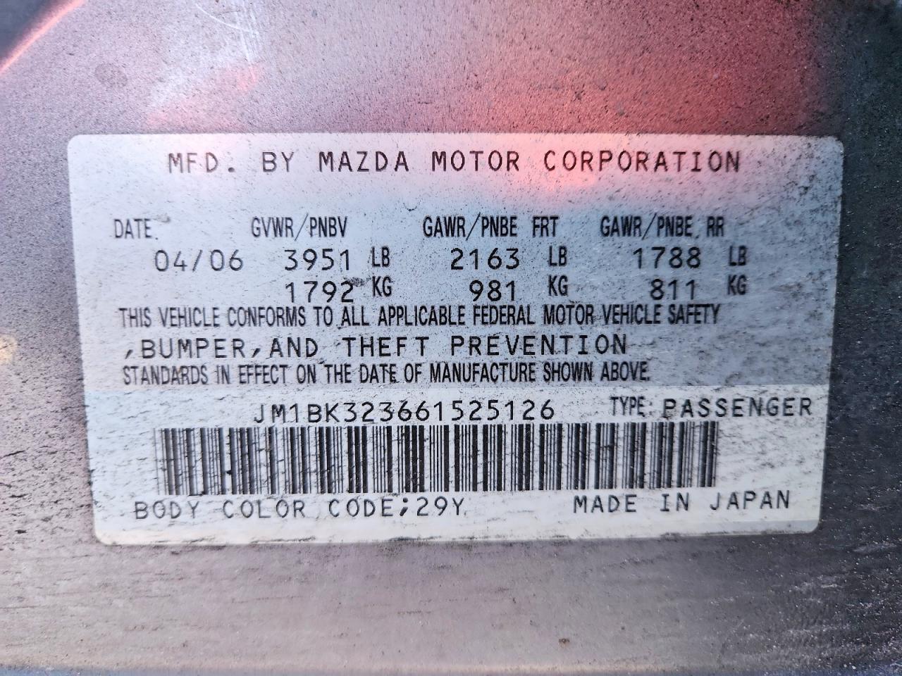 2006 MAZDA 3