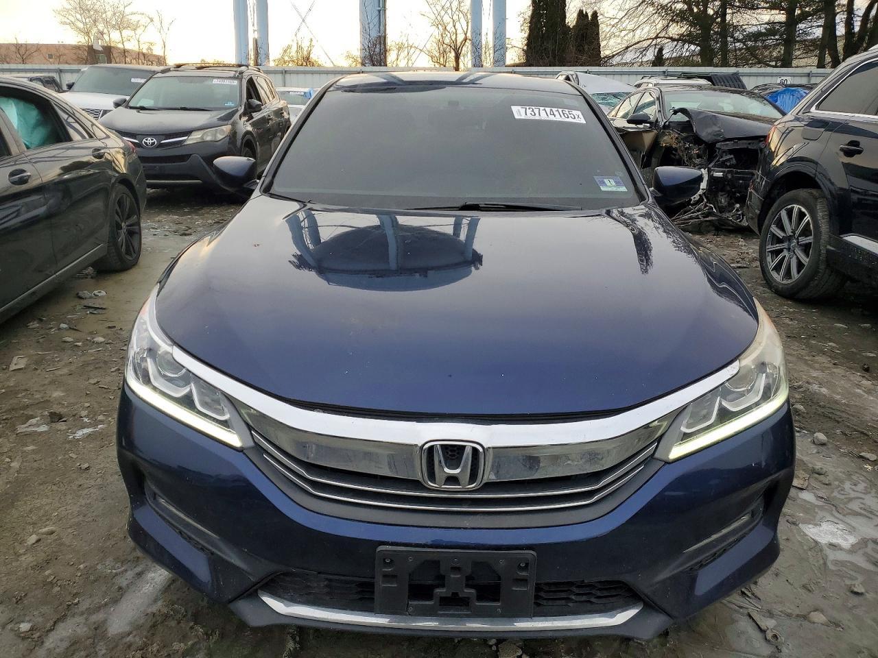 2017 HONDA ACCORD