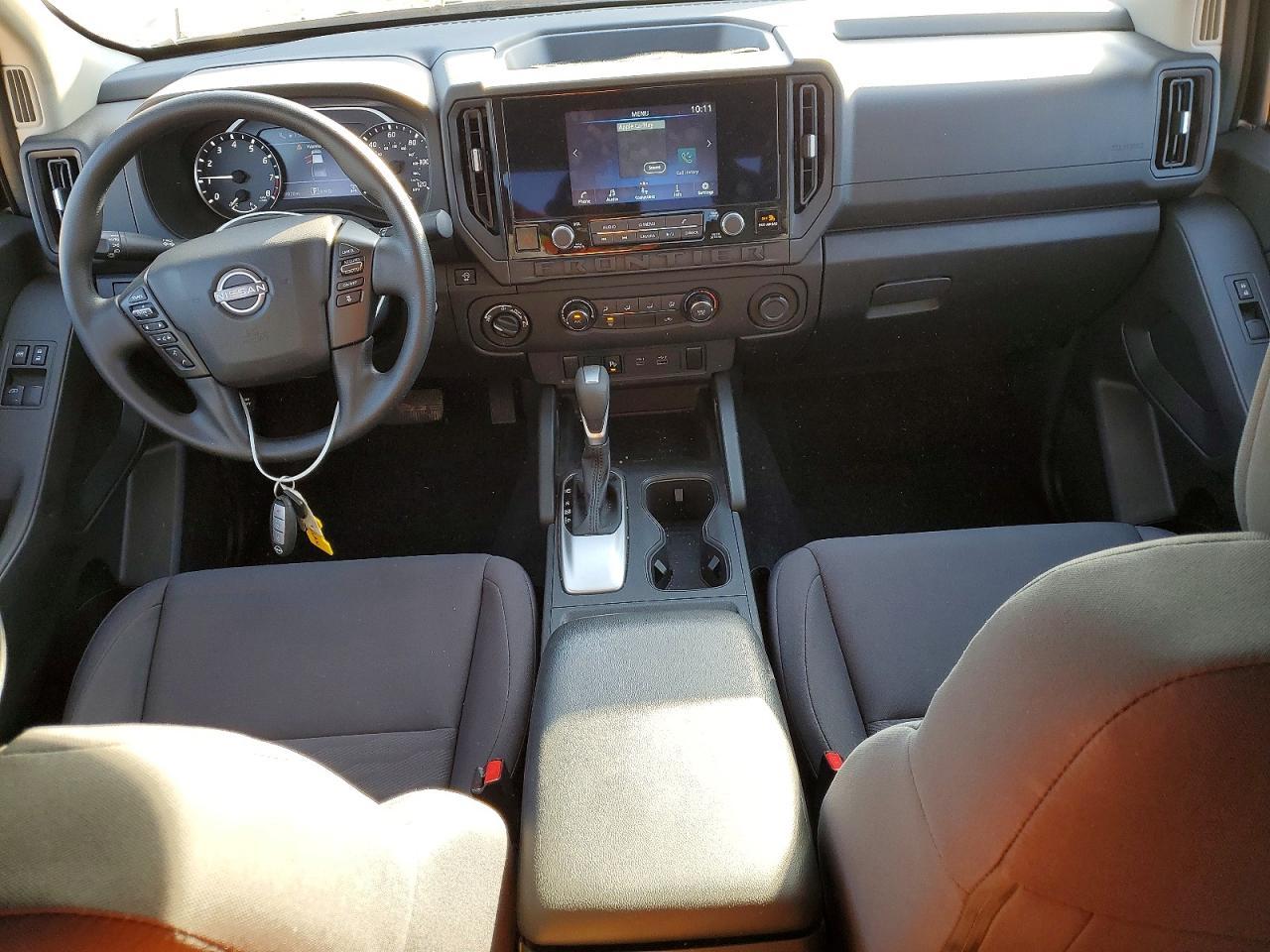 2025 NISSAN Frontier