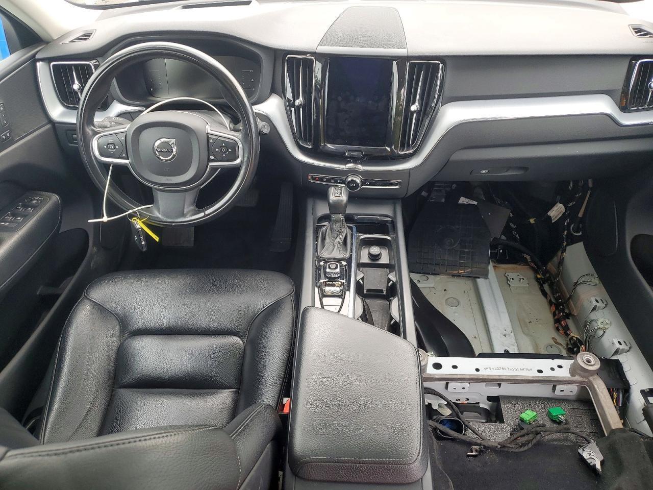 2018 VOLVO XC60