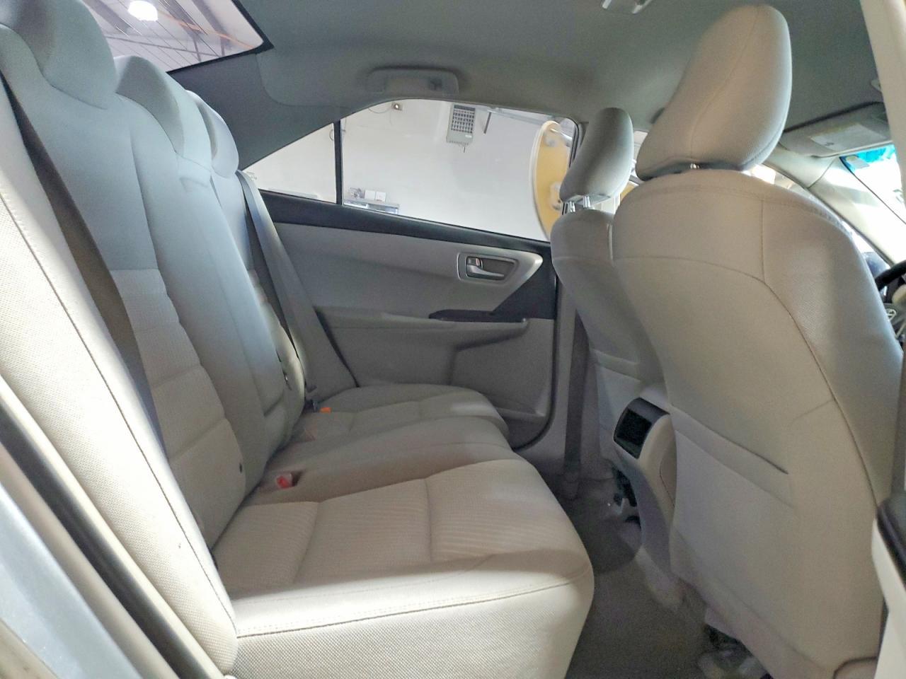 2016 TOYOTA CAMRY