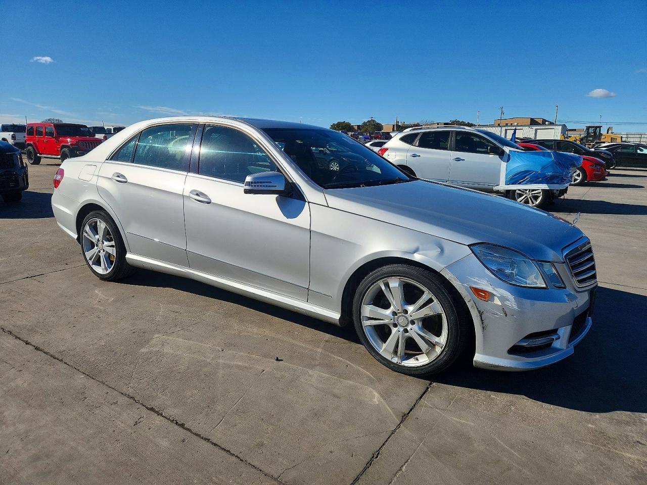 2013 MERCEDES-BENZ E-Class