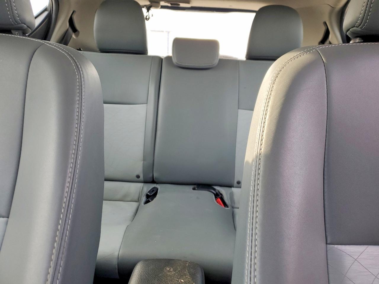 2016 TOYOTA Prius c