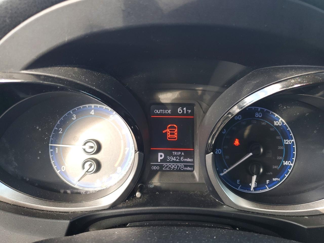 2014 TOYOTA COROLLA
