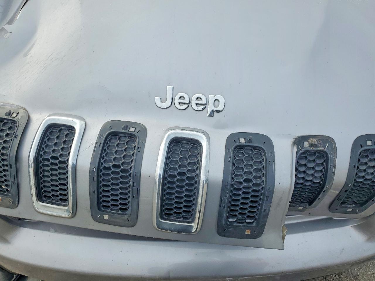 2018 JEEP CHEROKEE