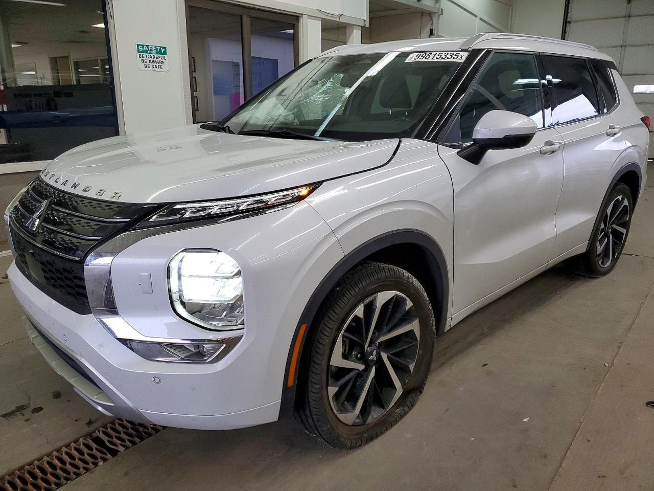 2022 MITSUBISHI outlander