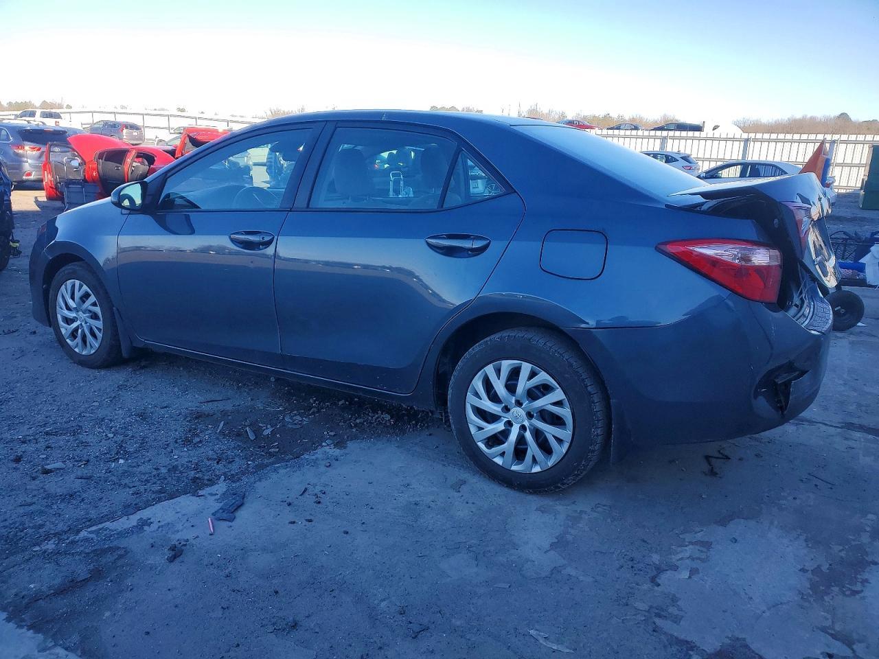 2018 TOYOTA COROLLA