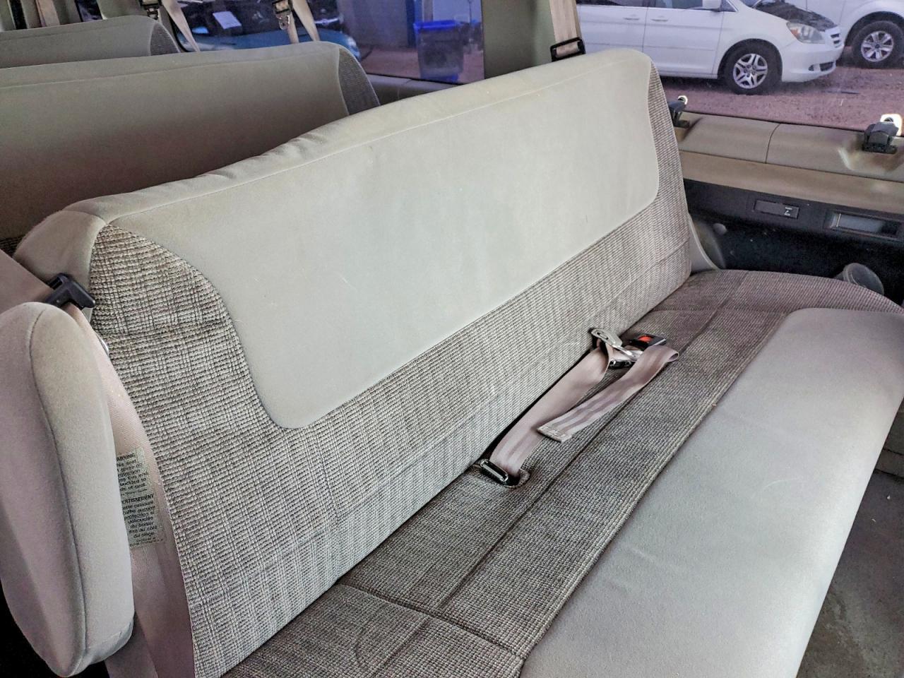 1999 FORD Econoline E350