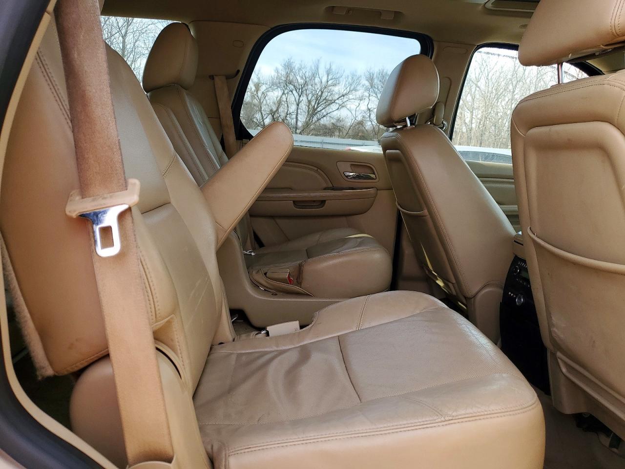 2013 CADILLAC ESCALADE