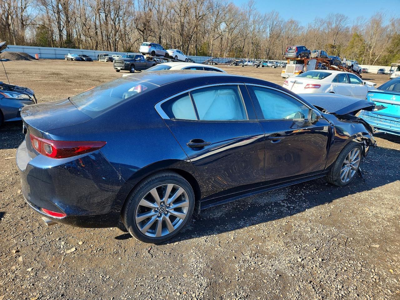 2025 MAZDA 3