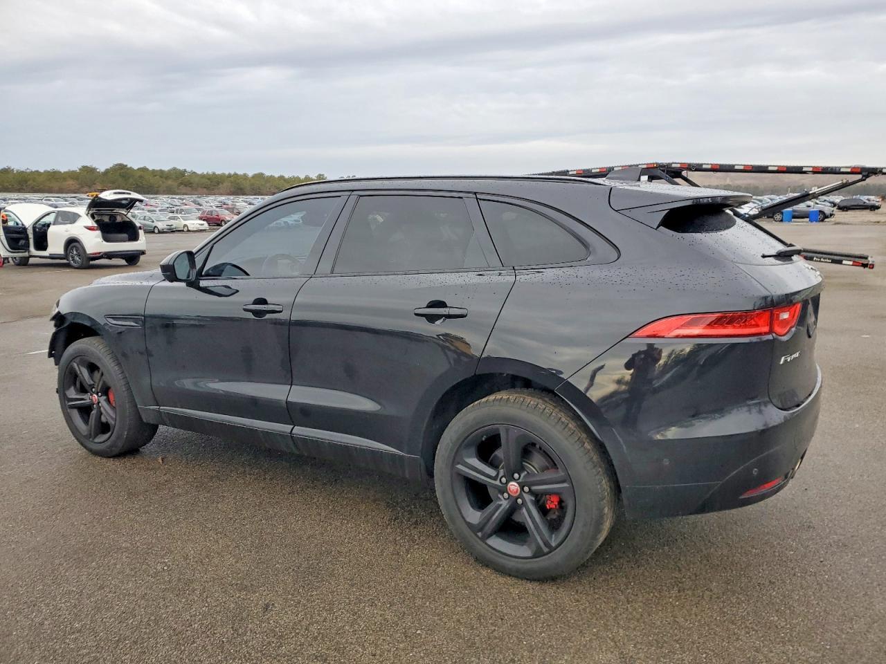 2019 JAGUAR F-Pace