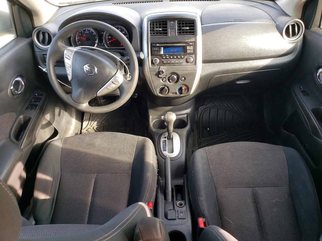 2016 NISSAN VERSA