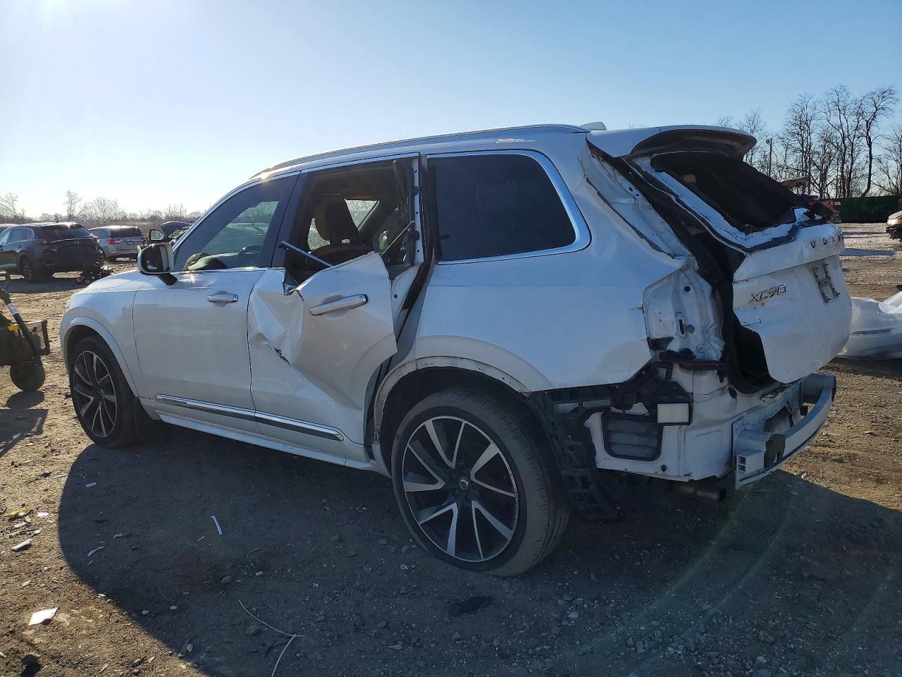 2018 VOLVO XC90