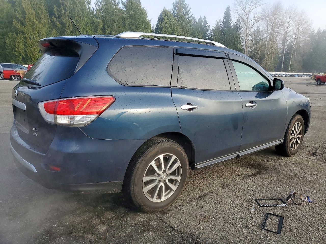 2013 NISSAN PATHFINDER