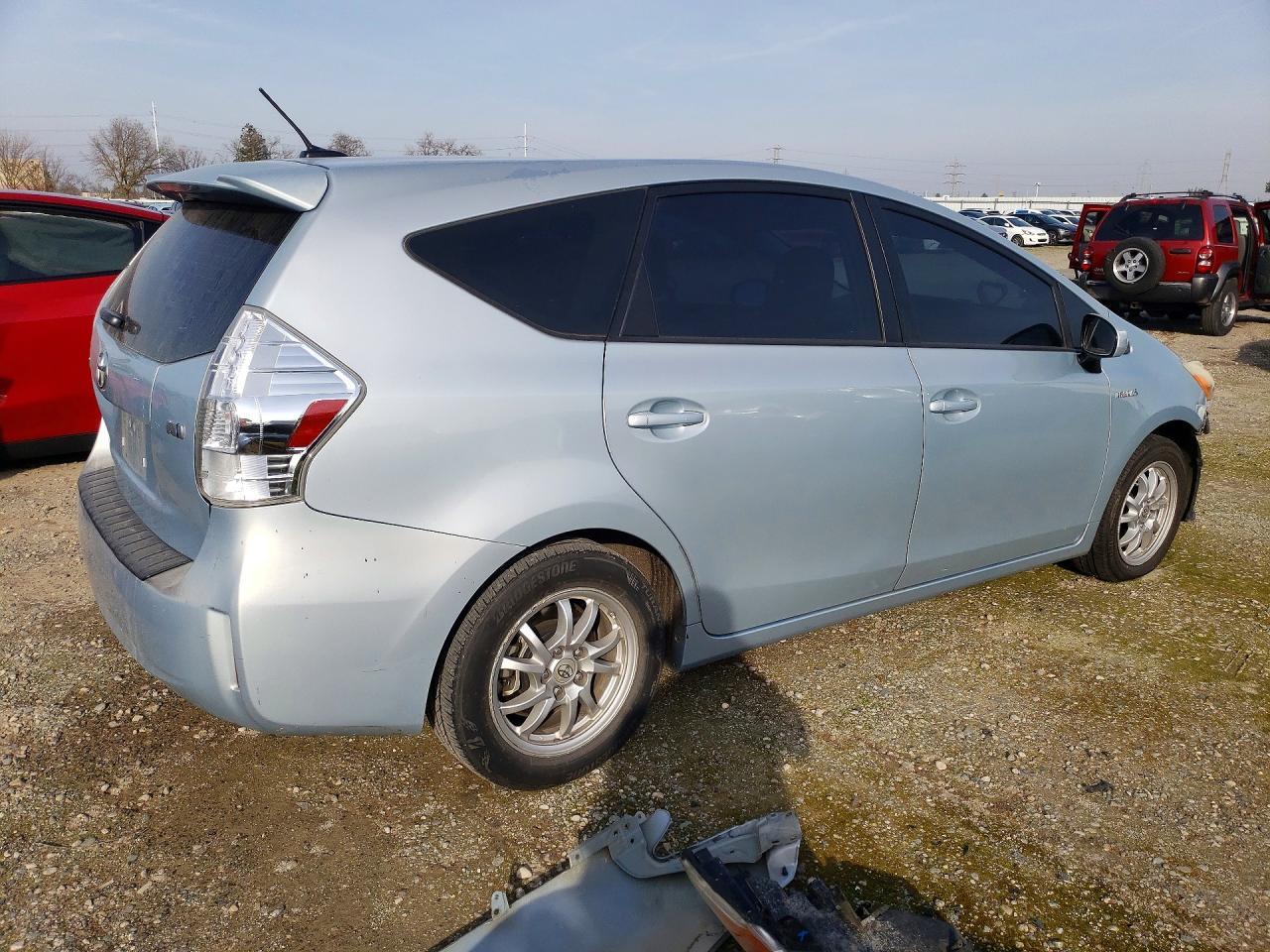 2014 TOYOTA PRIUS V