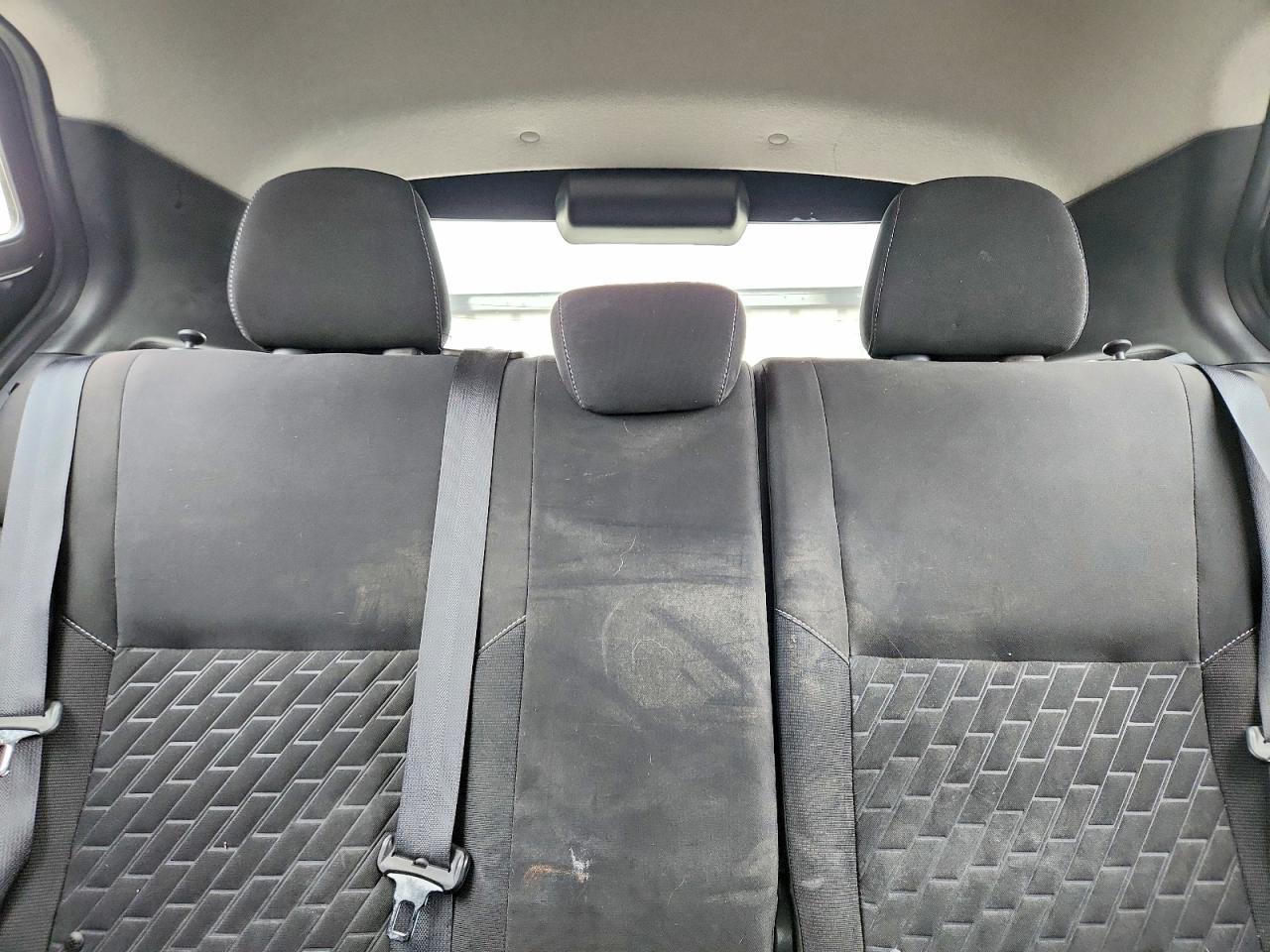 2021 NISSAN KICKS