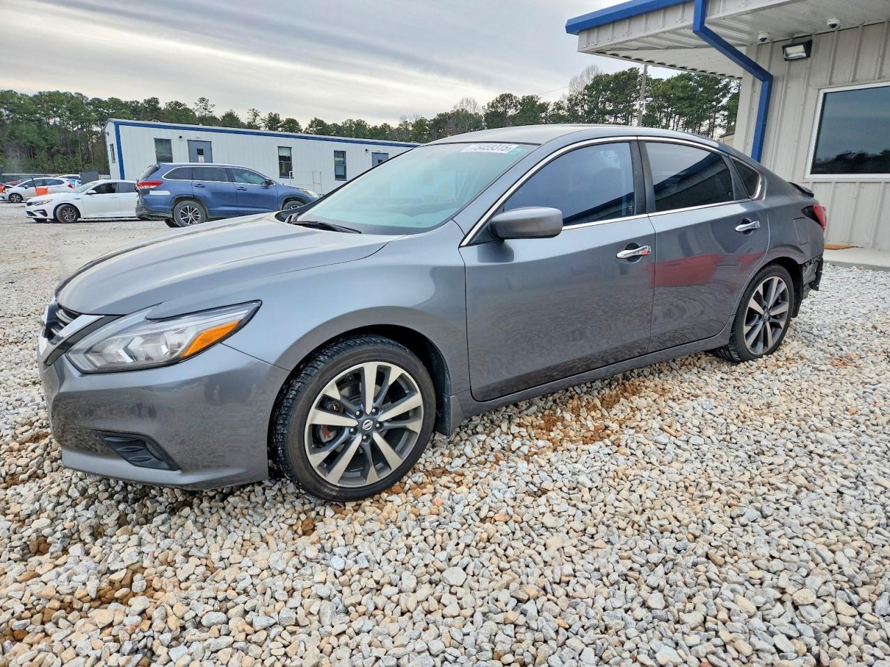 2017 NISSAN ALTIMA