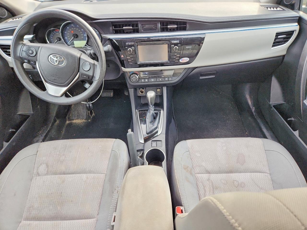 2015 TOYOTA COROLLA