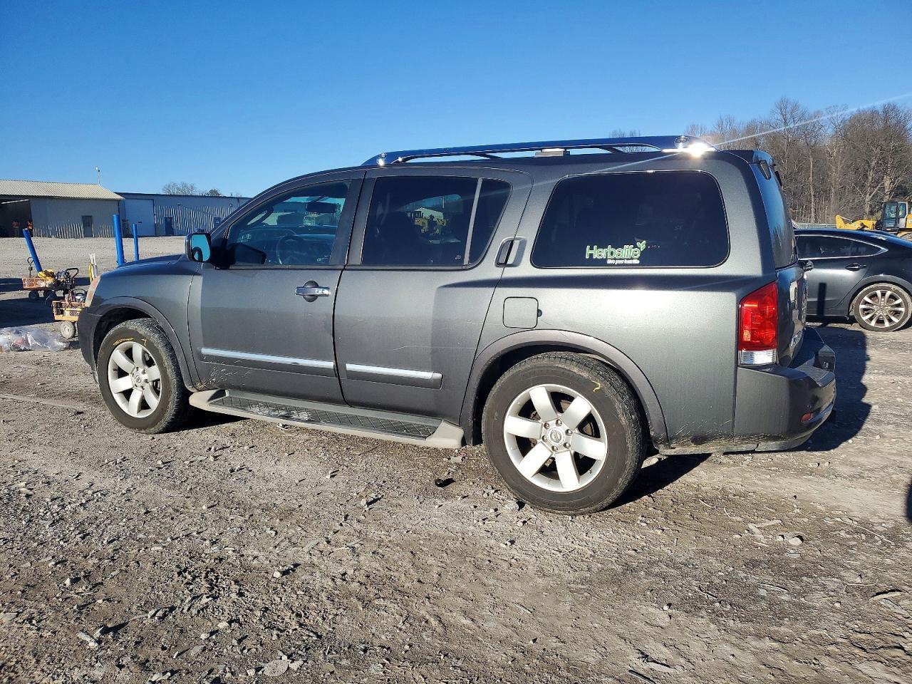 2012 NISSAN Armada