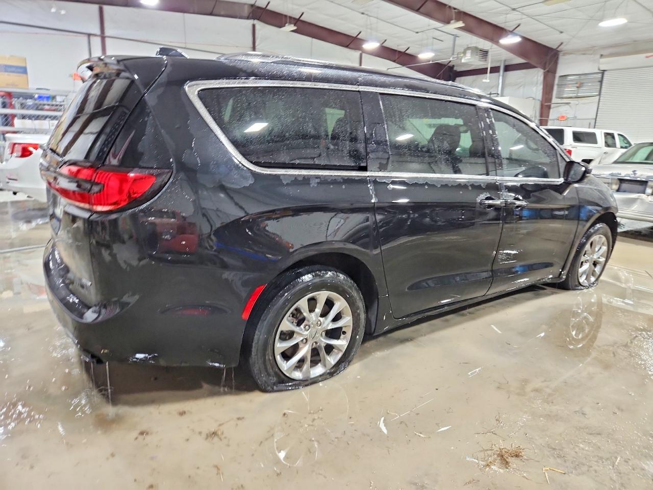 2021 CHRYSLER Pacifica