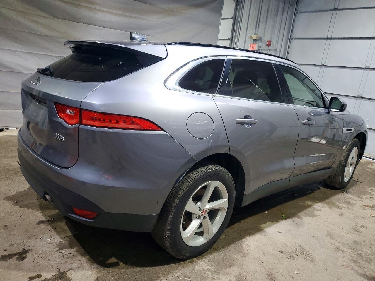 2020 JAGUAR F-Pace