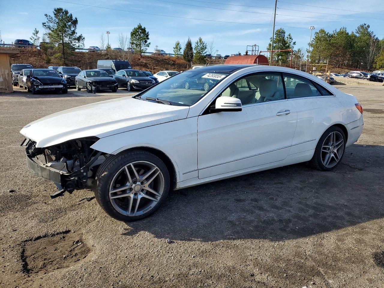 2014 MERCEDES-BENZ E-Class