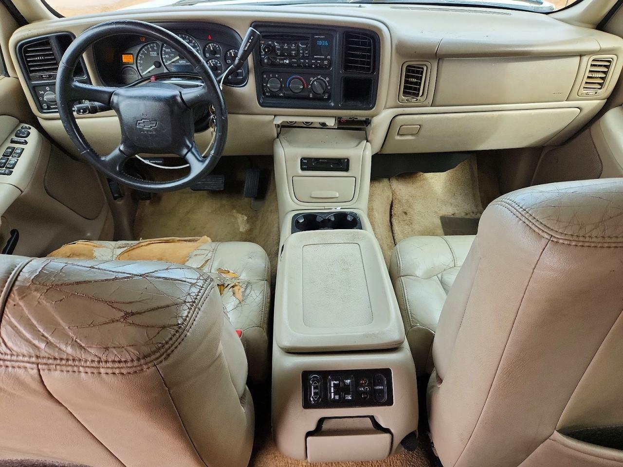 2002 CHEVROLET Tahoe