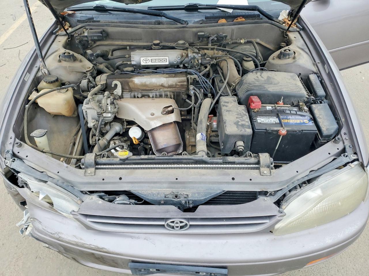 1996 TOYOTA CAMRY