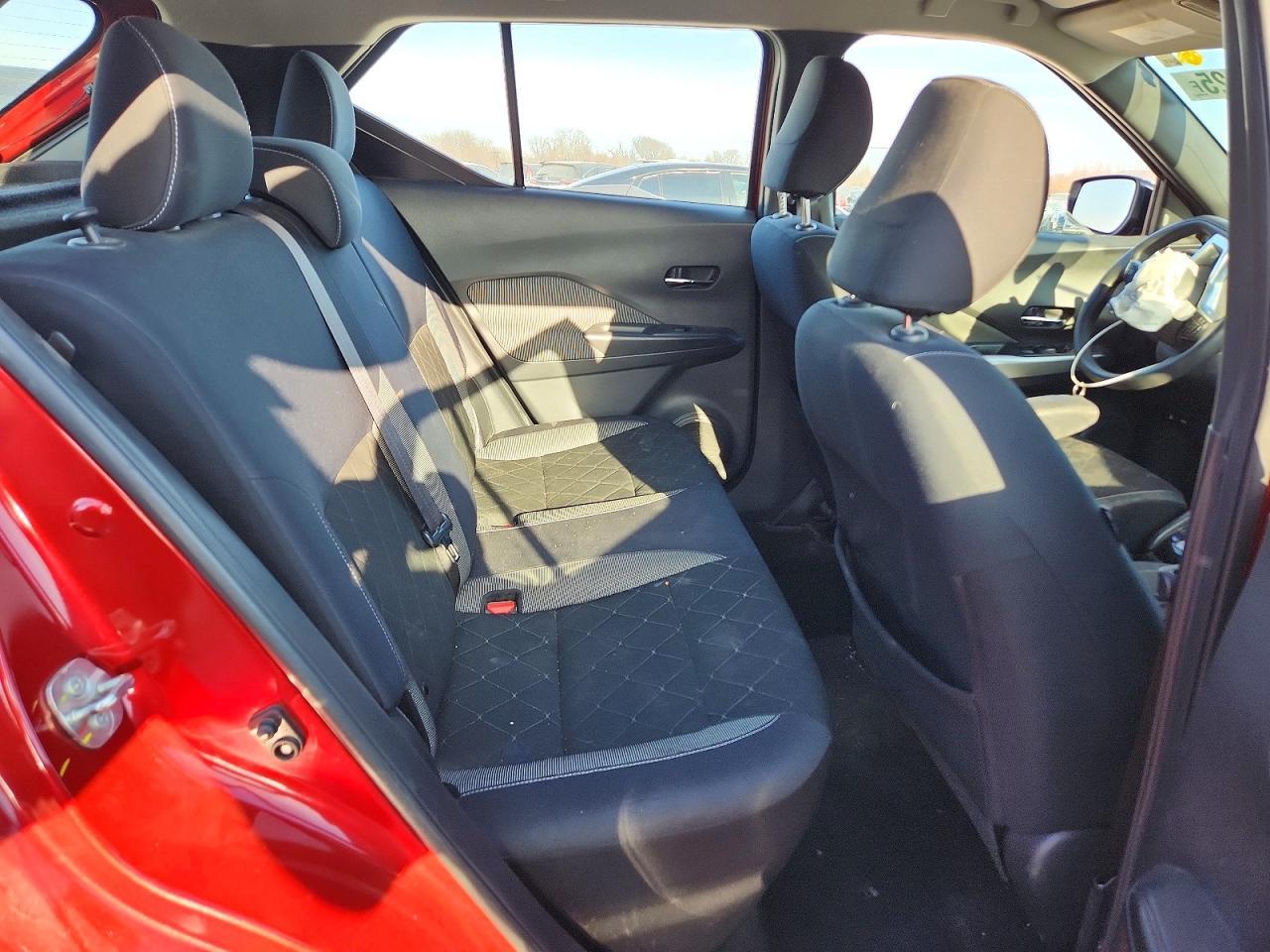 2018 NISSAN KICKS