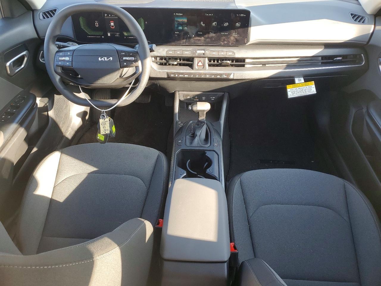 2025 KIA K4