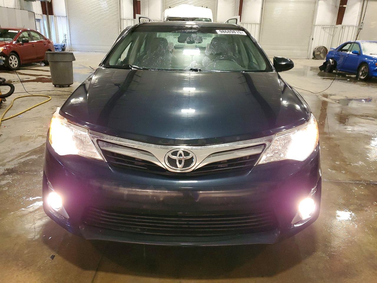 2013 TOYOTA CAMRY