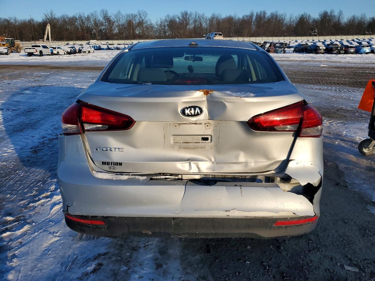 2017 KIA FORTE