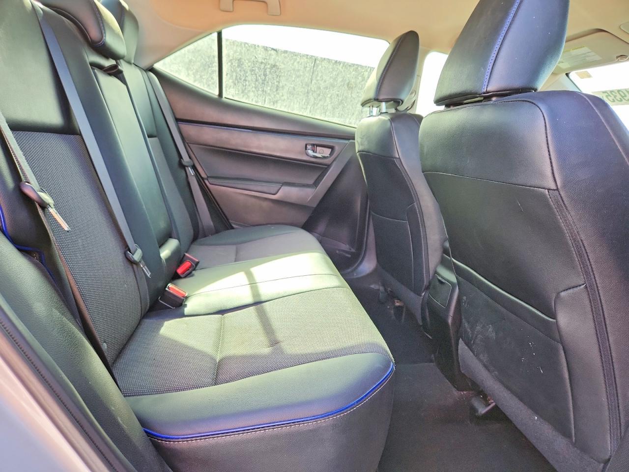 2017 TOYOTA COROLLA