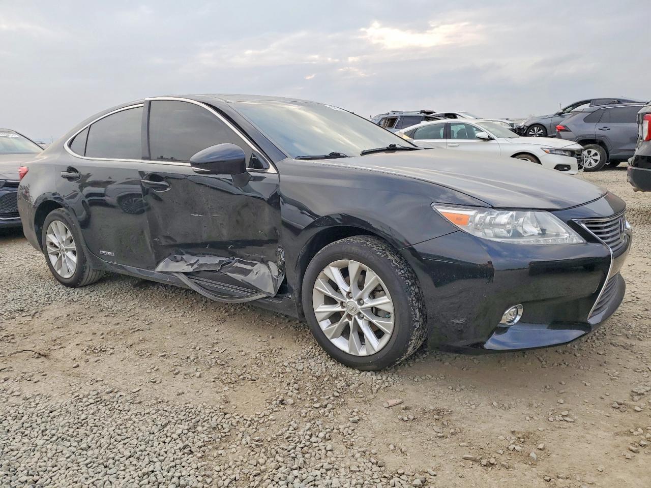 2015 LEXUS ES 300H