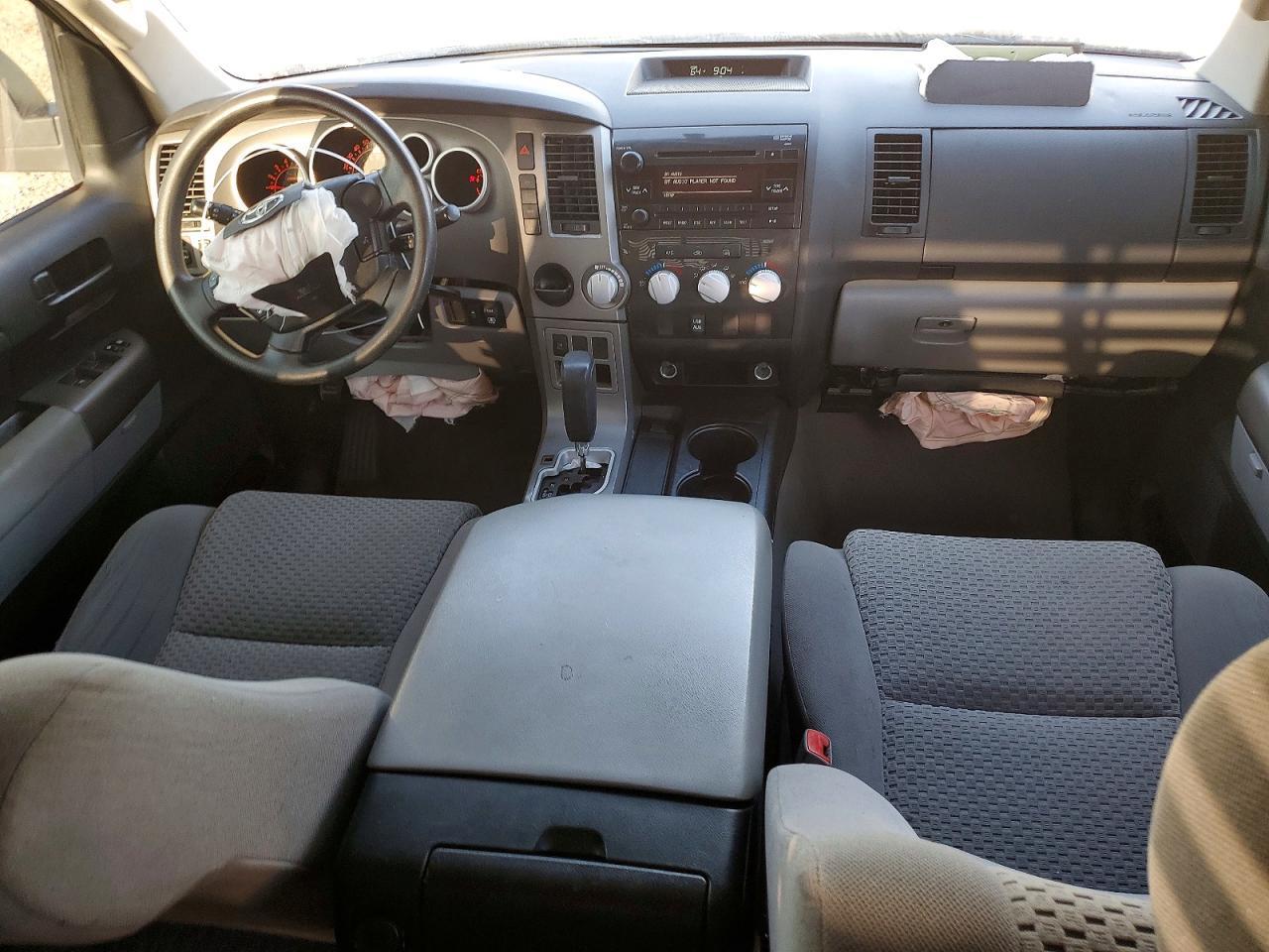 2011 TOYOTA TUNDRA