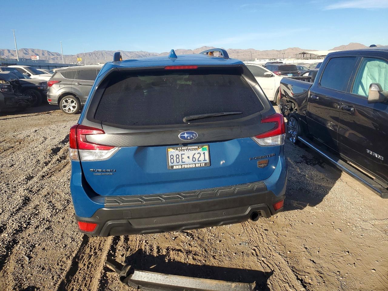 2022 SUBARU FORESTER