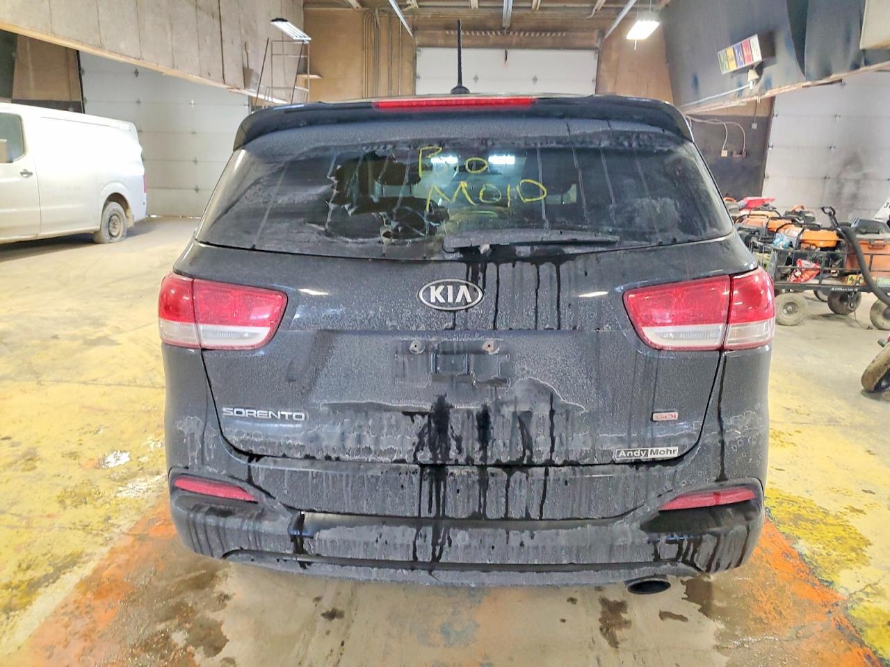 2016 KIA SORENTO