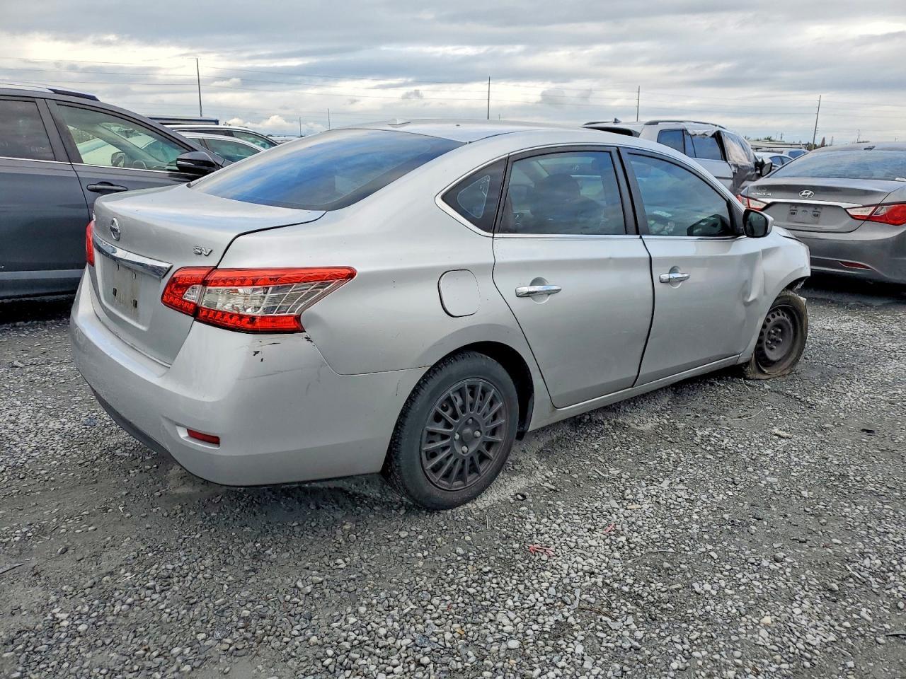 2015 NISSAN SENTRA