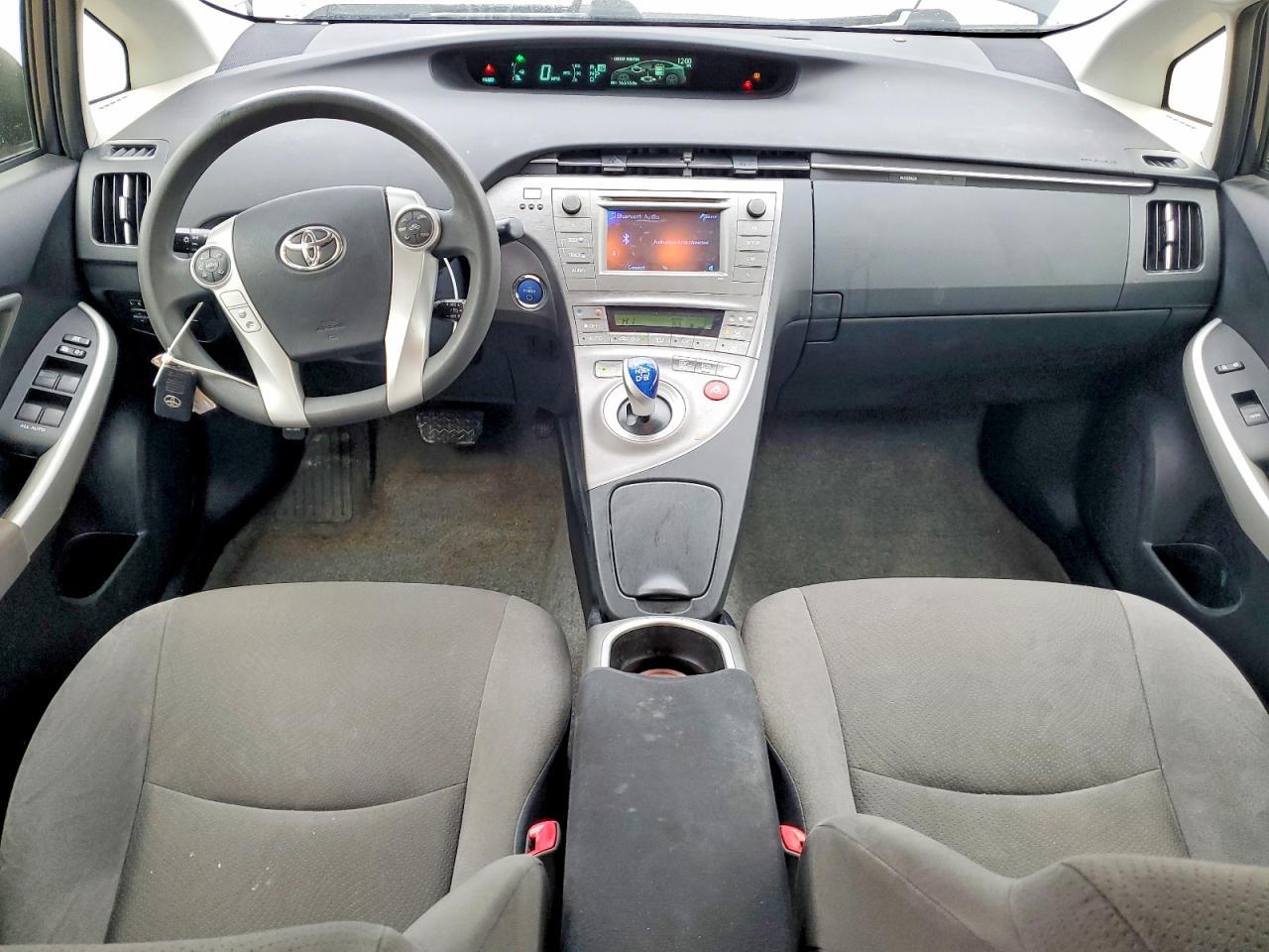 2012 TOYOTA PRIUS